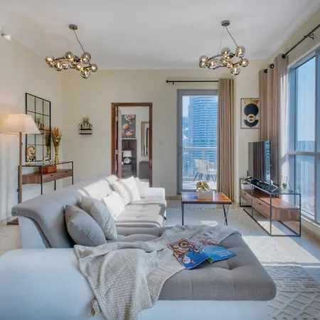 Luxury 1-Bedroom Apartment With Burj Khalifa View دبي المظهر الخارجي الصورة
