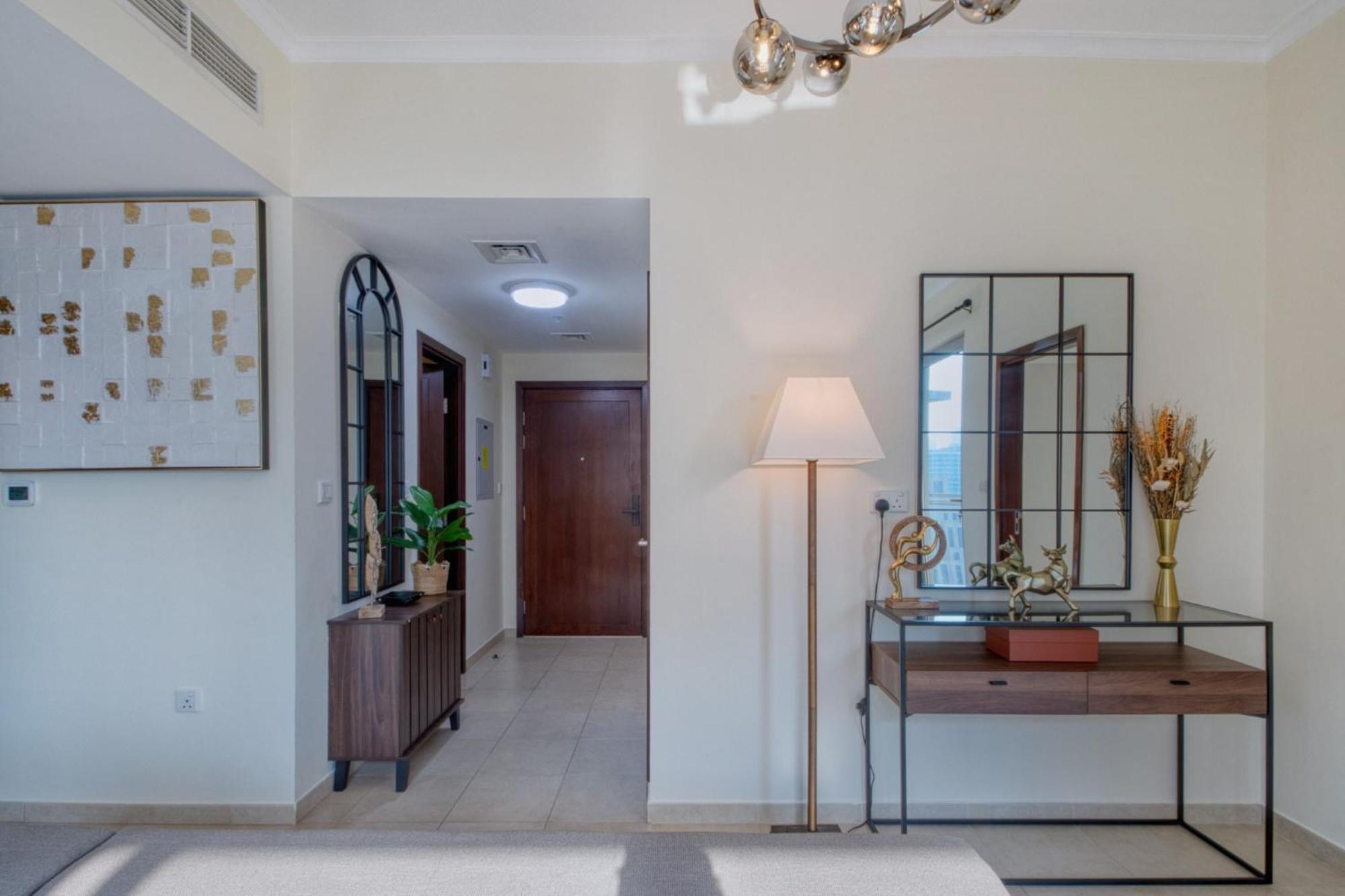 Luxury 1-bedroom With Burj Khalifa View شقة