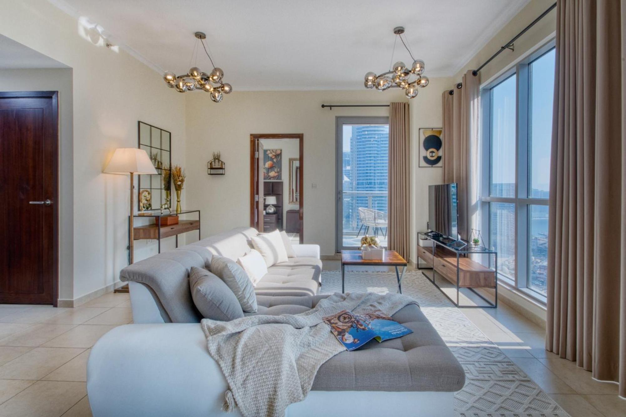 Luxury 1-bedroom With Burj Khalifa View شقة دبي